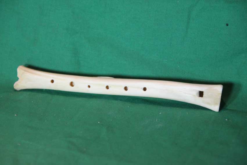 Knochenflöte 23H